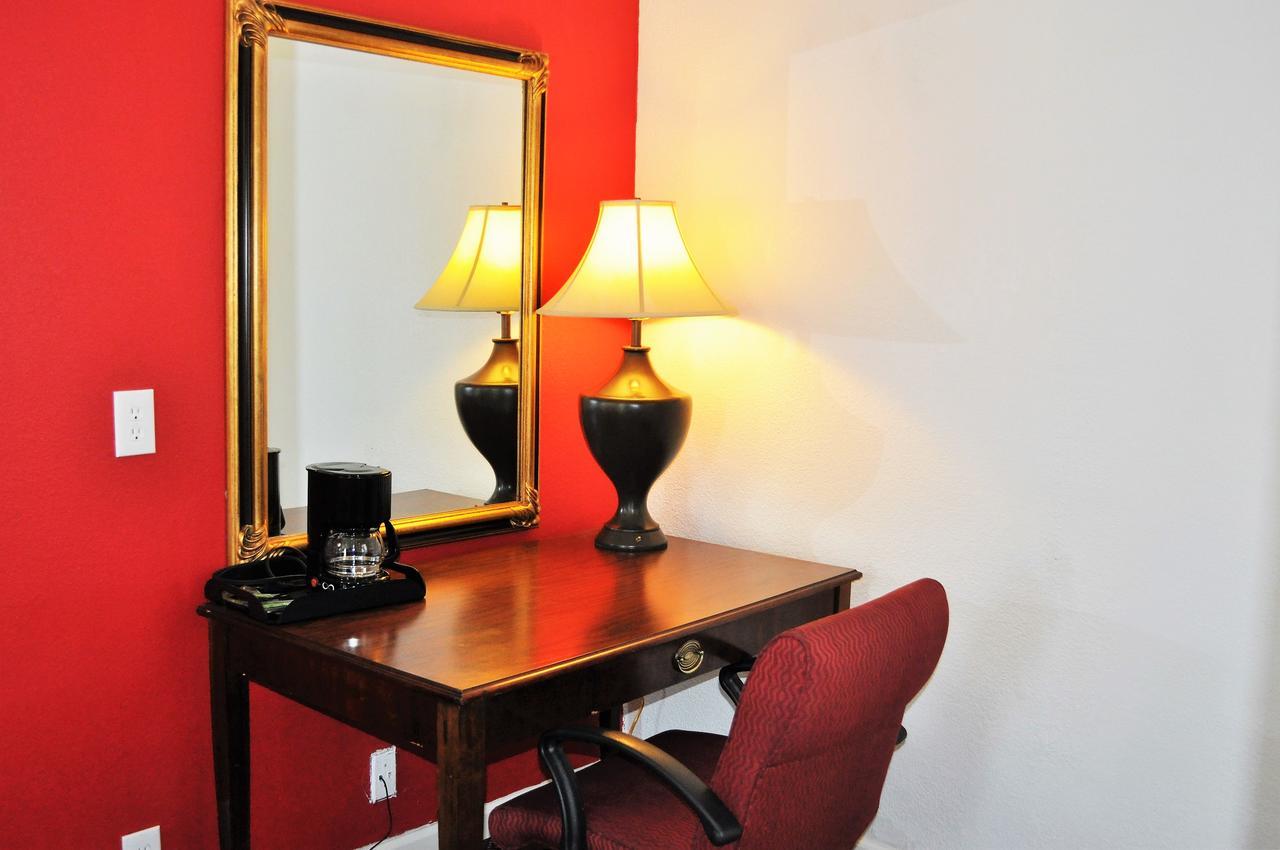 A Nights Inn Ridgecrest Zewnętrze zdjęcie