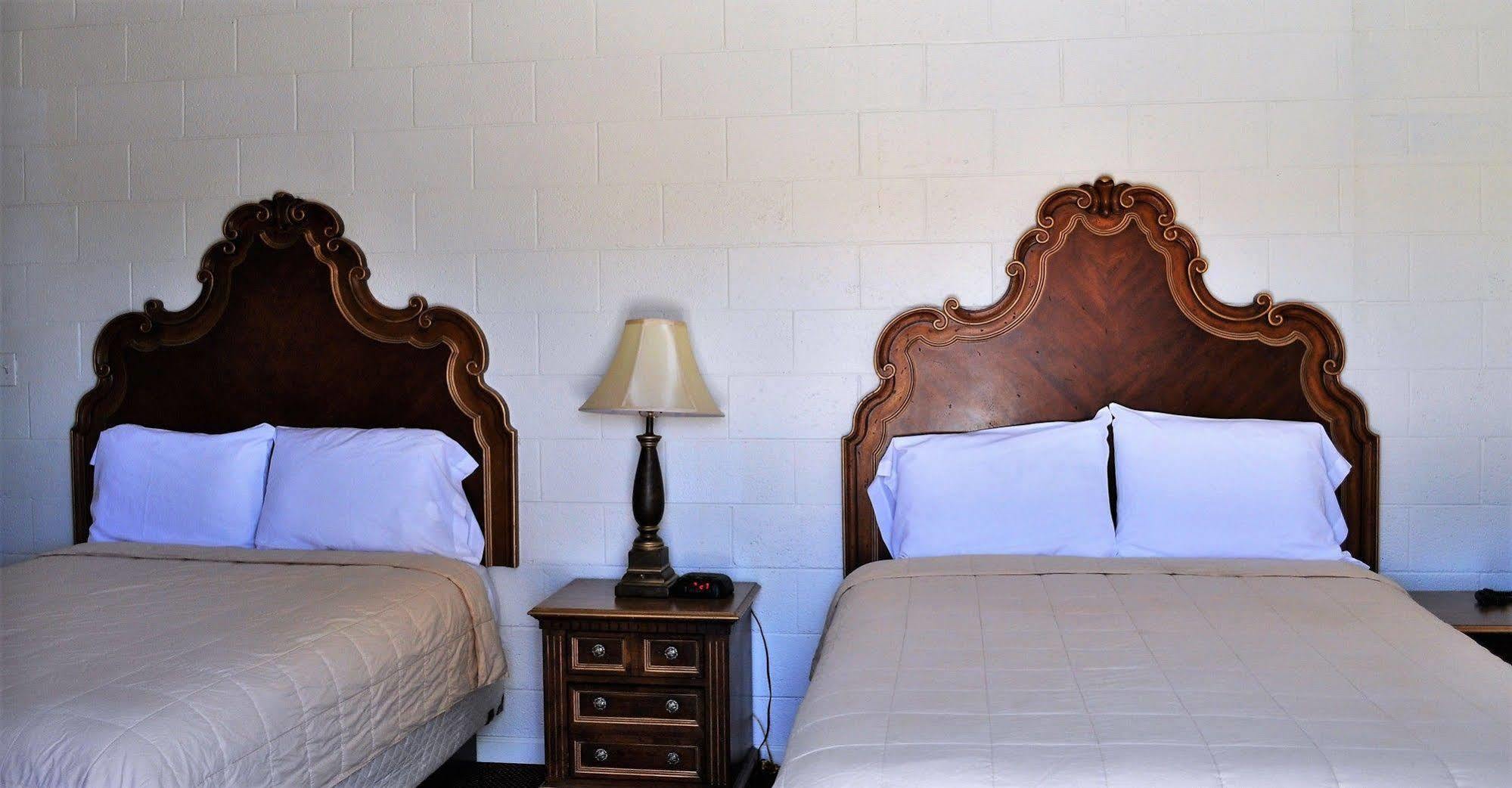 A Nights Inn Ridgecrest Zewnętrze zdjęcie